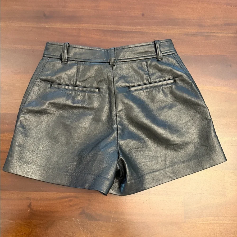 ARITZIA BABATON Agency Mini Short High-waisted Vegan Leather shorts